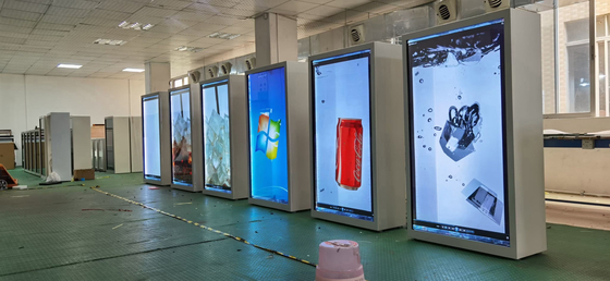Custom Shape Bracket Design 10.1-18.5inch Transparent LCD Display Box Contrast Ratio HDMI VGA USB Interface