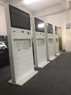 NFC ETC QC 2.0 Vertical Digital Signage 32in Interactive Lcd Kiosk With 9 Lockers